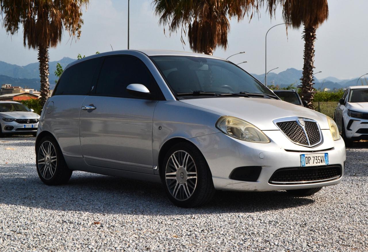 Lancia Ypsilon 1.3 MJT 75 CV Platino 2008