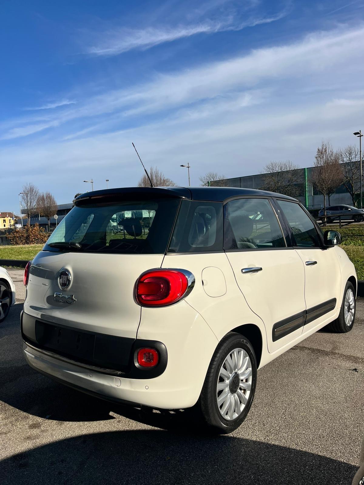 Fiat 500L 1.4 95 CV Lounge Neopatentati