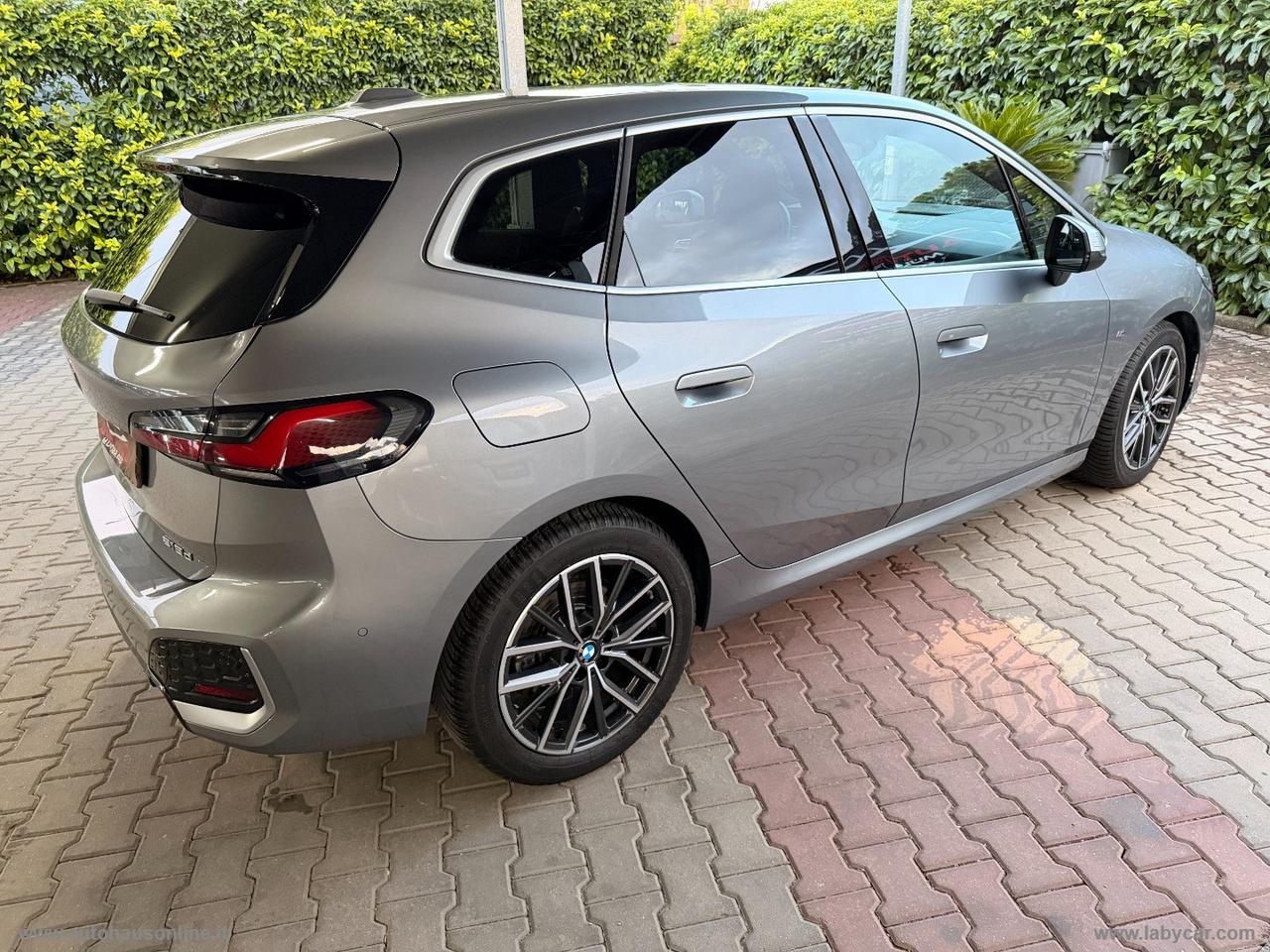 BMW 218d ACTIVE TOURER Msport