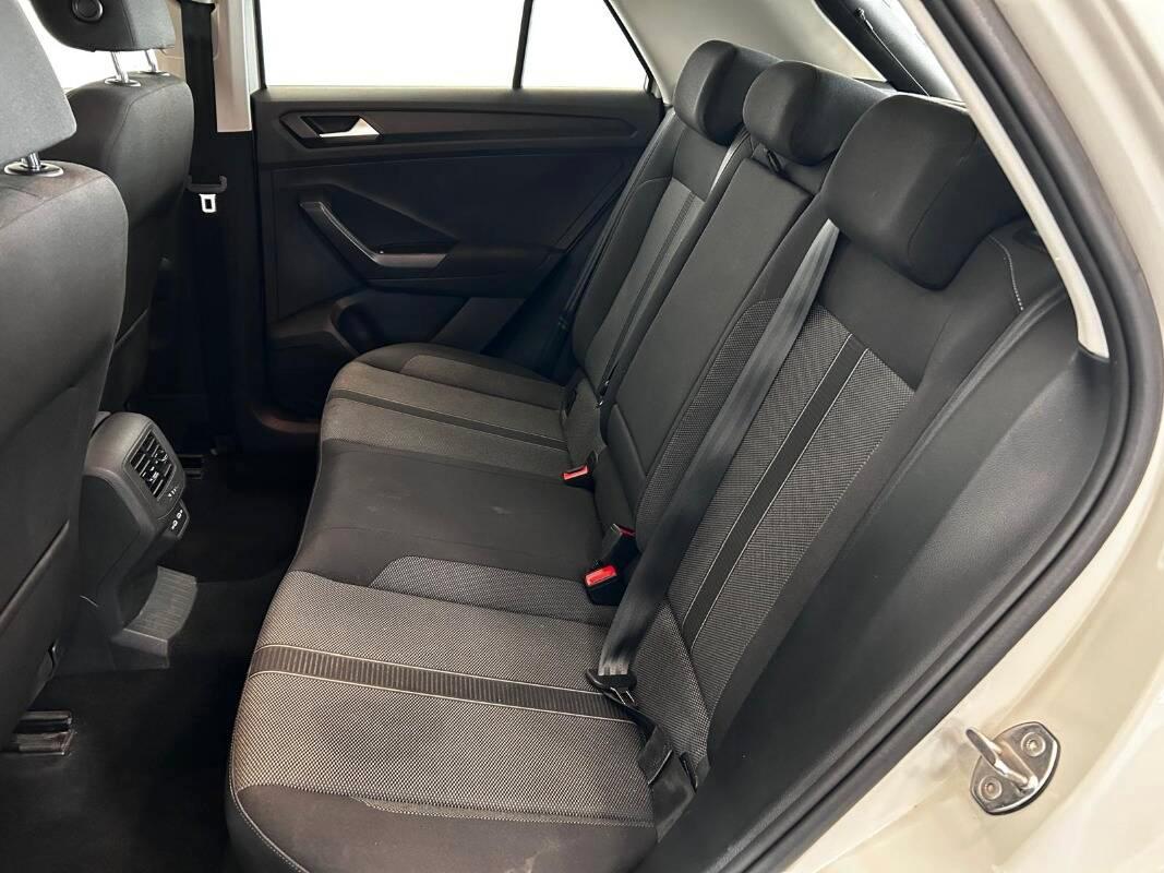 Volkswagen T-Roc 1.0 tsi Life 110cv