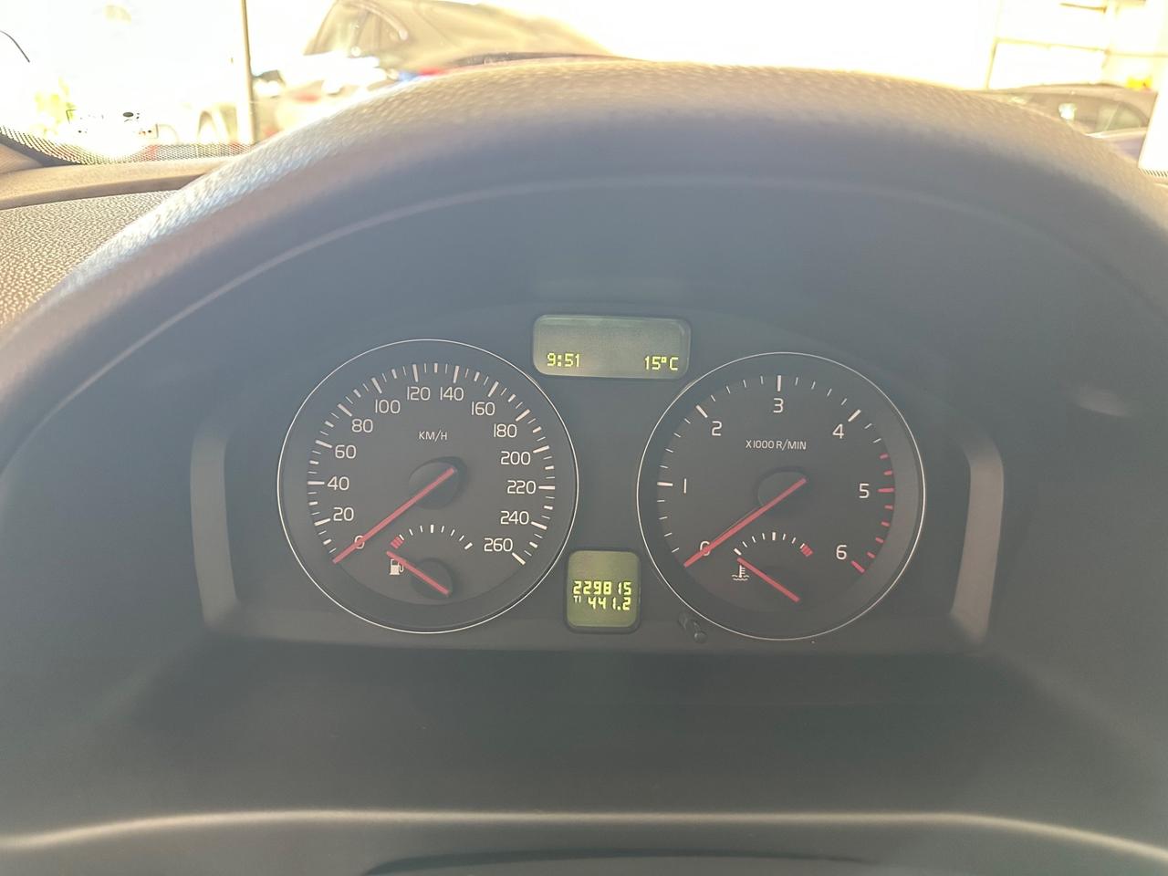 Volvo V50 D2 R-design