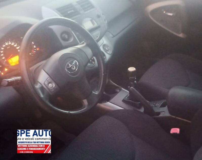 Toyota RAV 4 RAV4 2.2 D-4D 136 CV Luxury