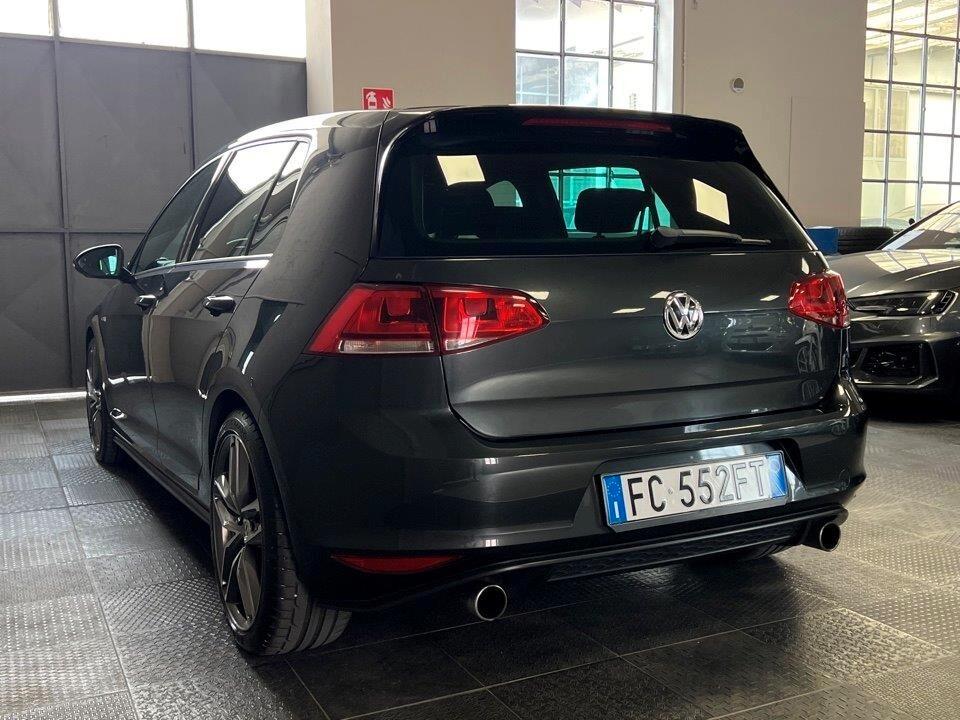 Volkswagen Golf GTI Performance 2.0 TSI DSG 5p