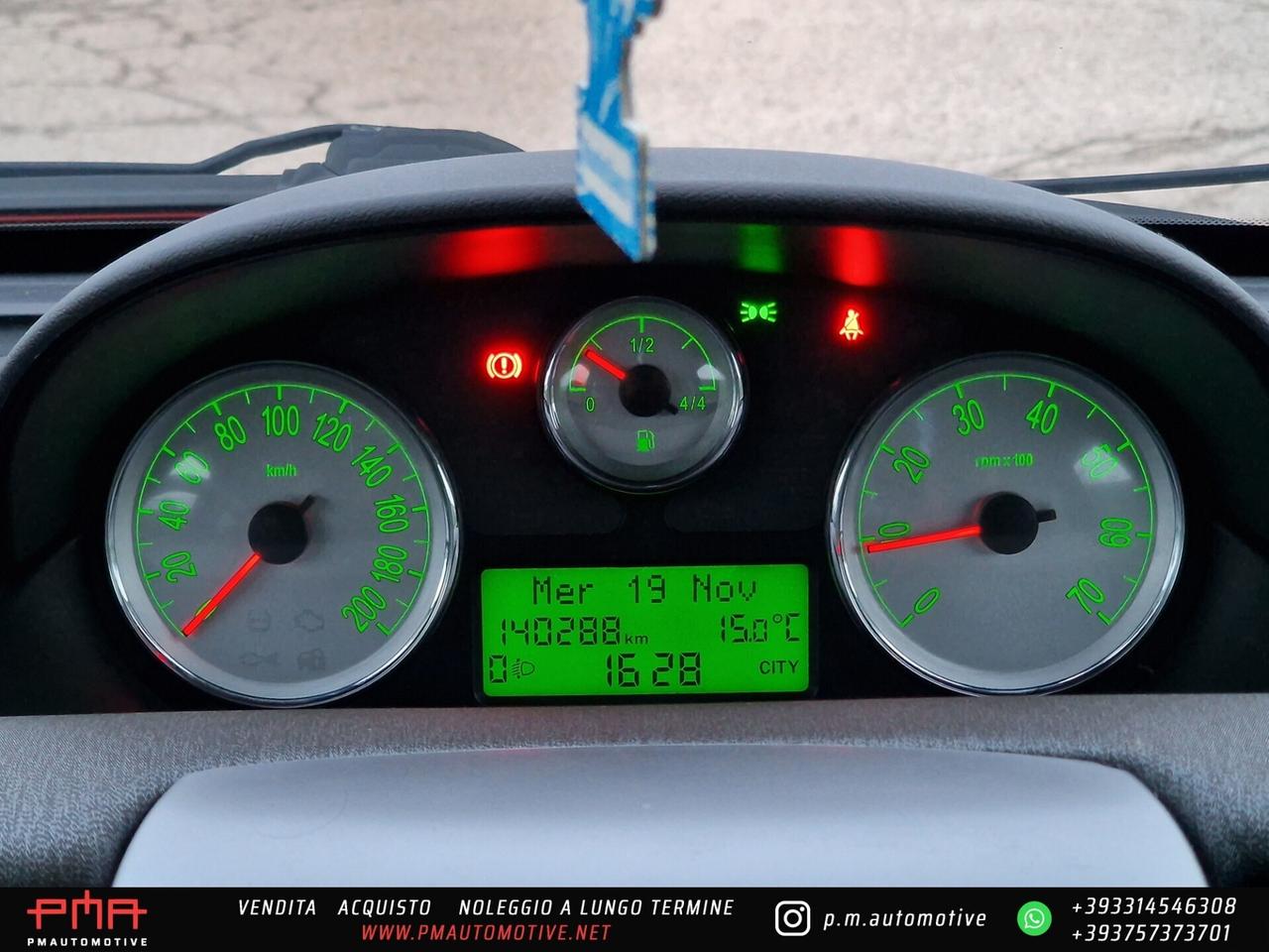 Lancia Ypsilon II 1.2 8v Diva 69cv NEOPATENTATI