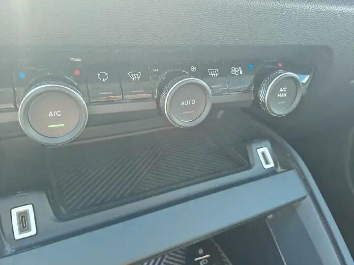 Citroen C4 PureTech 130 S&S Feel Pack
