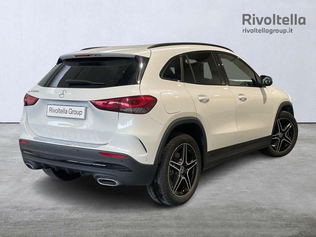 Mercedes GLA 250 250 EQ-POWER Premium Speedshift DCT AMG 8G