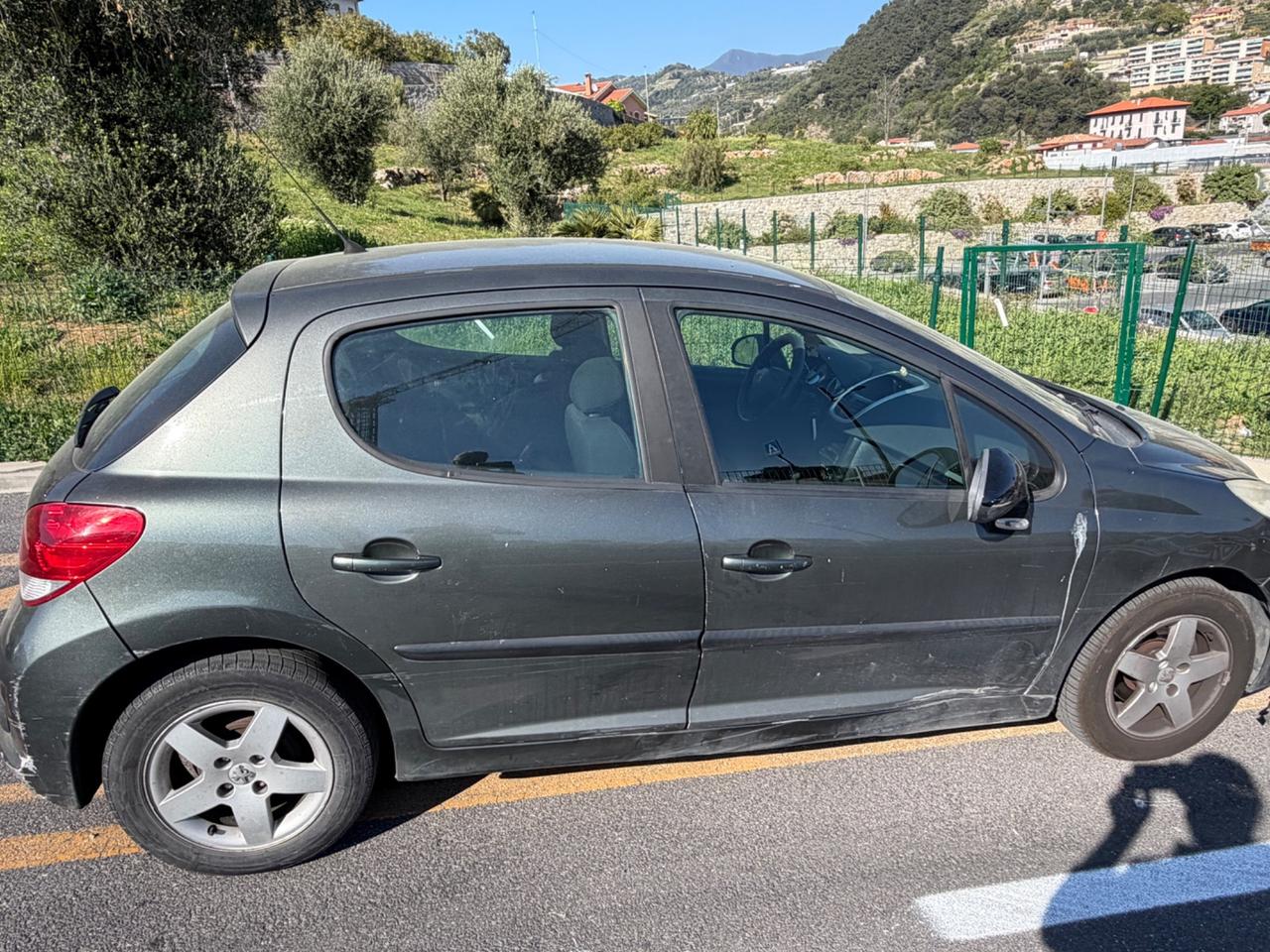 Peugeot 207 1.4 HDi 70CV 5p. Active