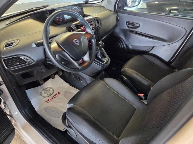Lancia Ypsilon 3ª serie 1.2 69 CV 5 porte Silver