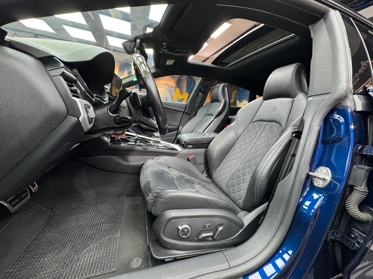 Audi A5 SPB 40 TDI quattro S tronic (413)