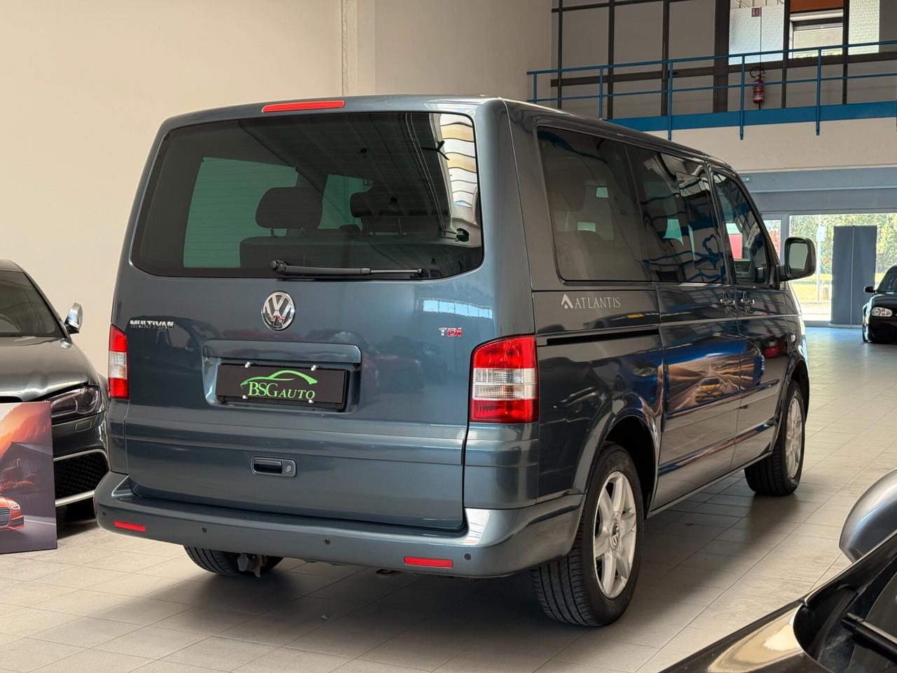 Volkswagen Multivan 2.5 TDI/130CV atlantis