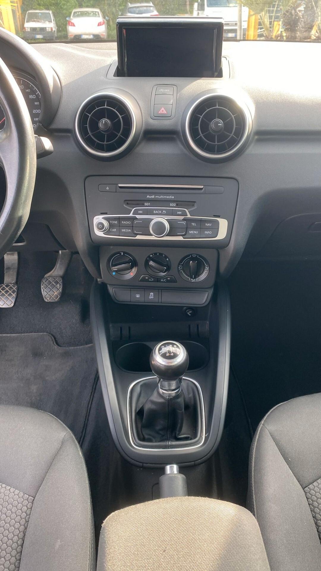 Audi A1 1.0 TFSI NEOPATENTATI
