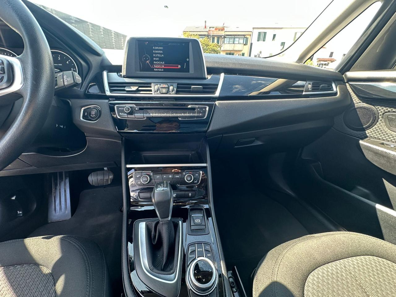 Bmw Serie 2 Gran Tourer 220d xDrive Advantage aut.