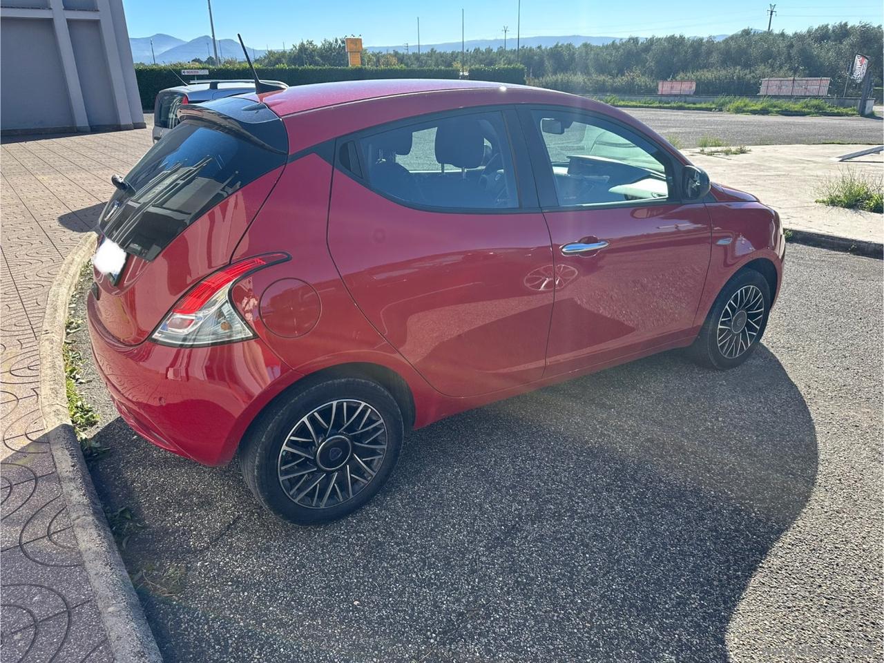 LANCIA Ypsilon 1.2 69 CV 5p. GPL GOLD Plus