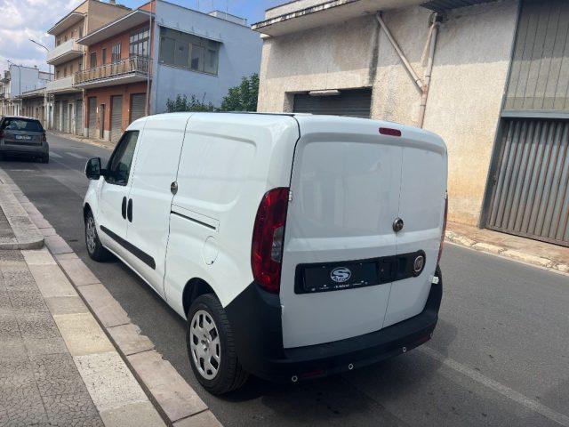 FIAT Doblo' Maxi DOPPIA PORTA CON SCAFFALATURA
