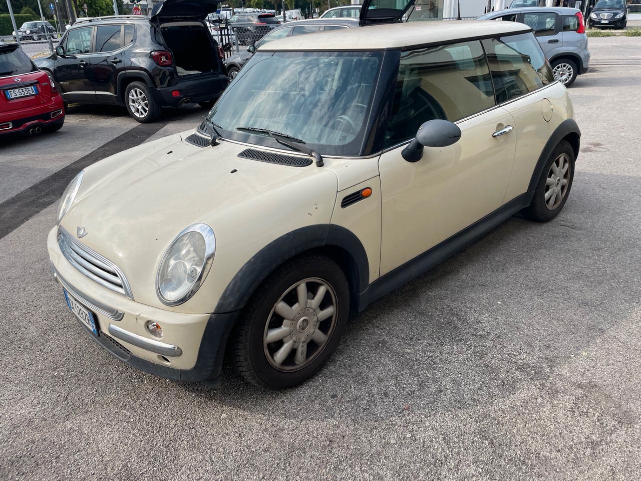 Mini Mini 1.4 tdi One D de luxe