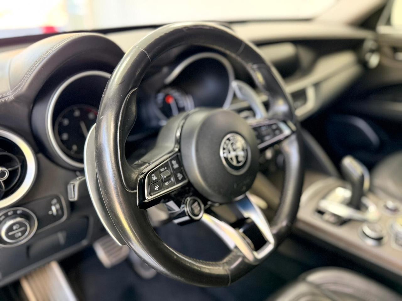 Alfa Romeo Stelvio 2.2 210 CV Q4 Veloce anno 10/2020 Permute Finanziamenti Garanzia