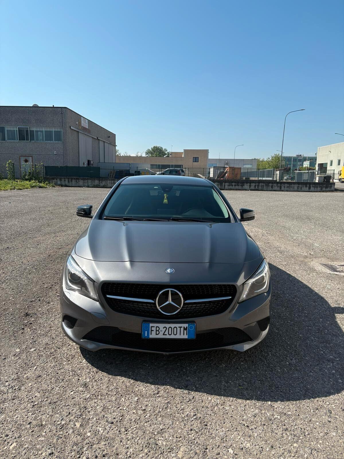 Mercedes-benz CLA 200 CLA 200 d S.W. Automatic Premium