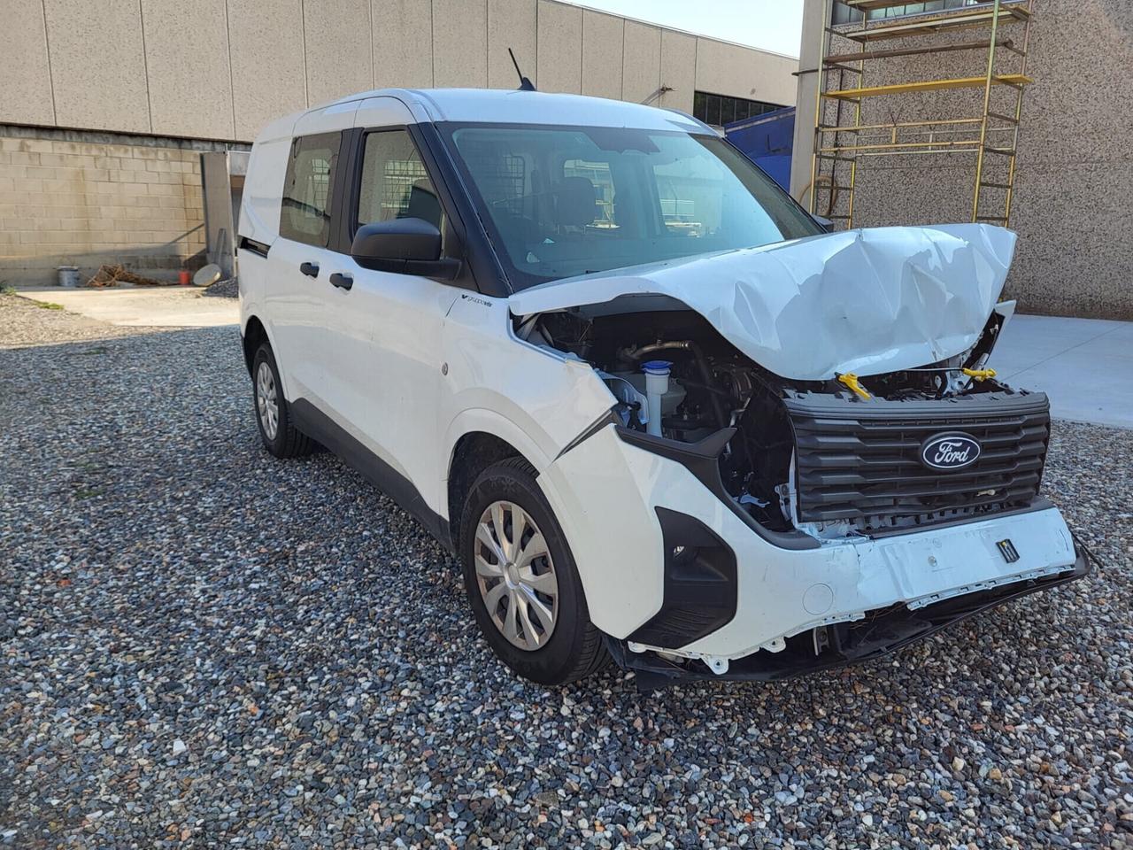 Ford Courier N1 aut. 2025