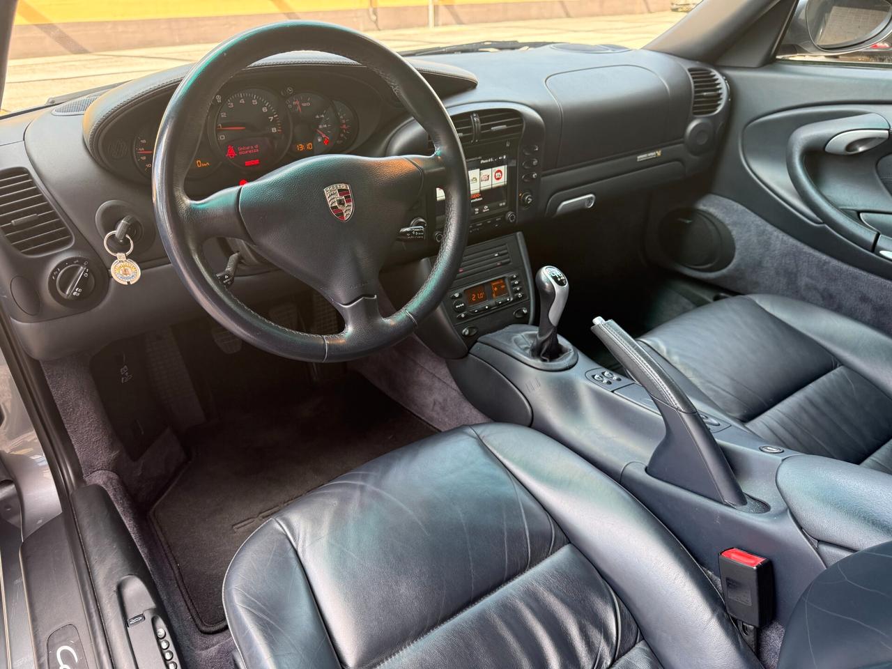 Porsche 911 Carrera 996 4S Coupé "100% FIRST PAINT - BOOK 100%"