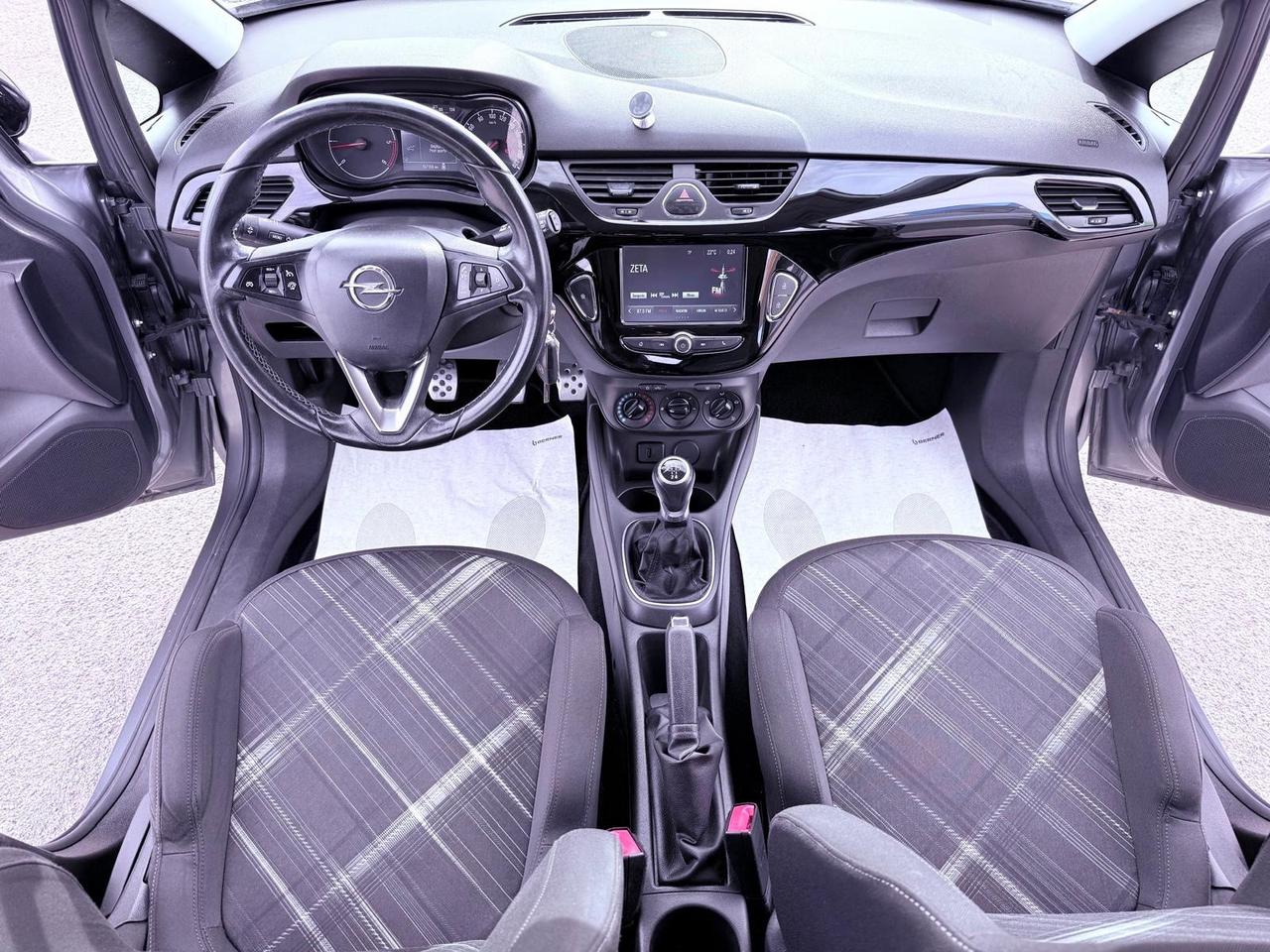 Opel Corsa 1.3 CDTI Coupé b-Color Ok neopatentati