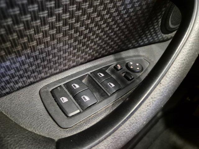 BMW X1 sDrive18d Advantage - Cruise/Lim - Bluetooth