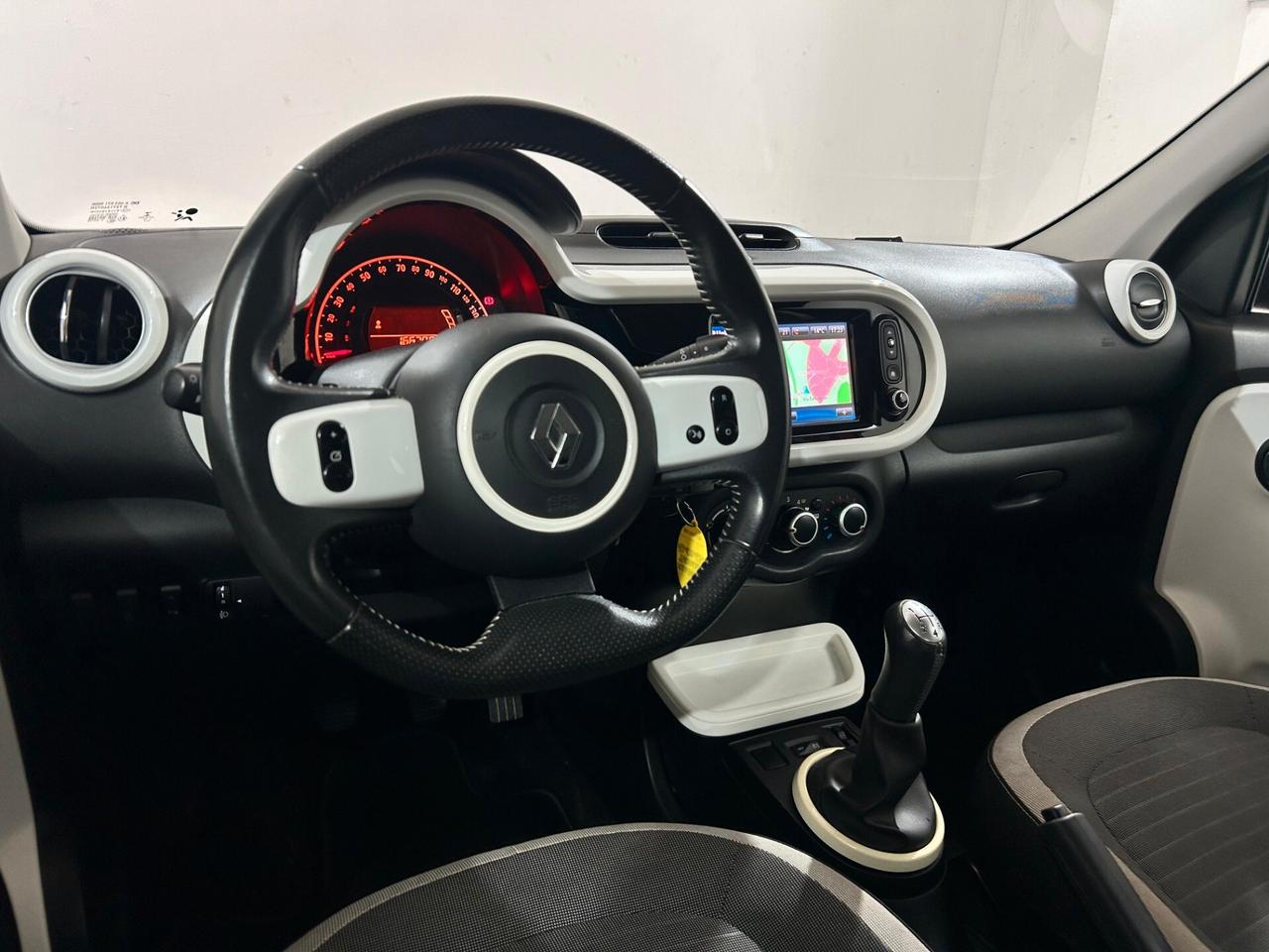 Renault Twingo SCe Lovely