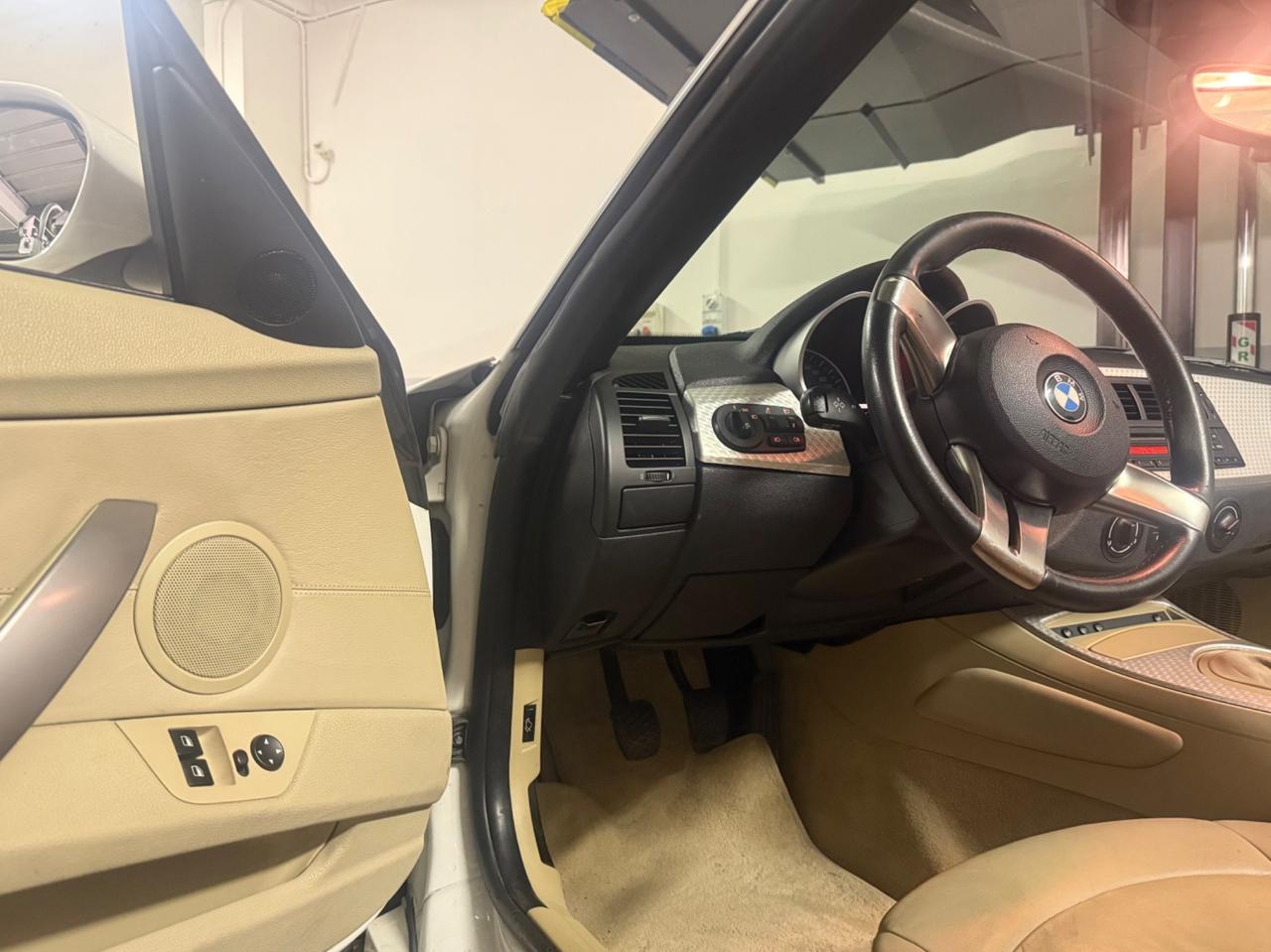 Bmw Z4 2.5-MANUALE-INT CREMA - STOR.TAGL-TOP CONDIZ.