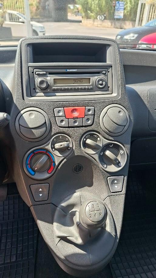 Fiat Panda 1.2 BENZINA 2011 aria condizionata