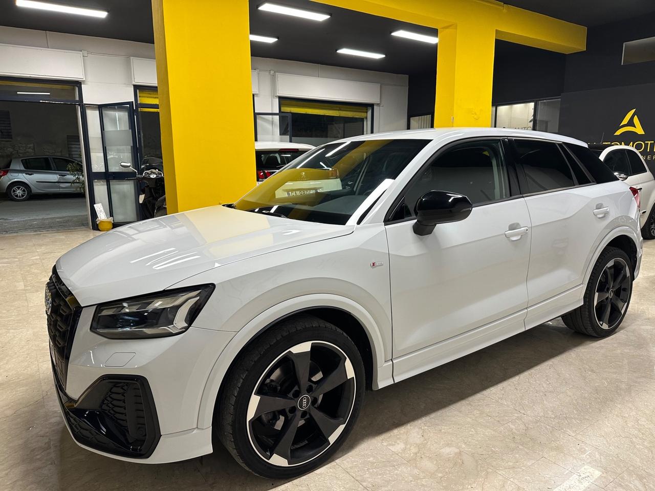 Audi Q2 35 TDI quattro S tronic line Edition