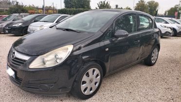 Opel Corsa 1.2 5 porte Club **NEOPATENTATI**