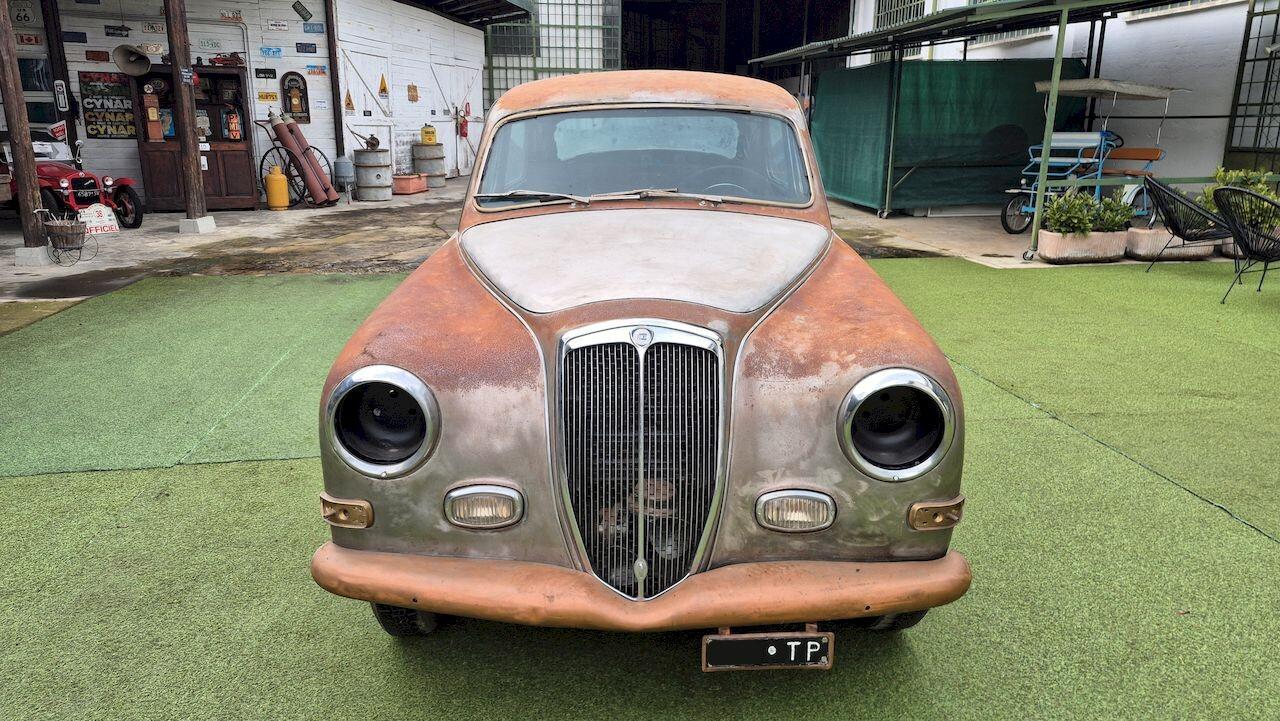 Lancia Aurelia B12S – 1955
