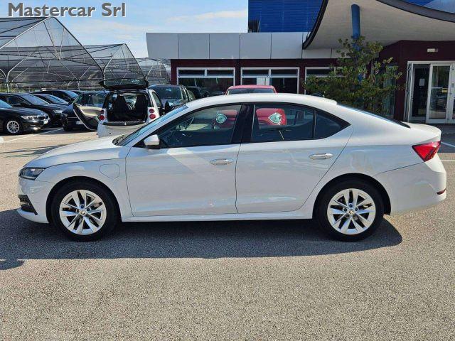 SKODA Octavia Octavia Berlina 1.4 tsi 204CV phev Executive dsg -