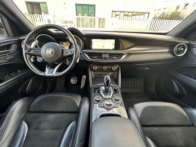 Alfa Romeo Stelvio 2.2 Turbo Q4 Veloce Ti AT8 210cv