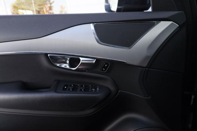 VOLVO XC90 B5 AWD 7 posti Business Plus Prezzo Netto