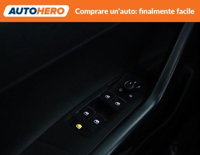 VOLKSWAGEN Taigo 1.0 TSI 110 CV R-Line