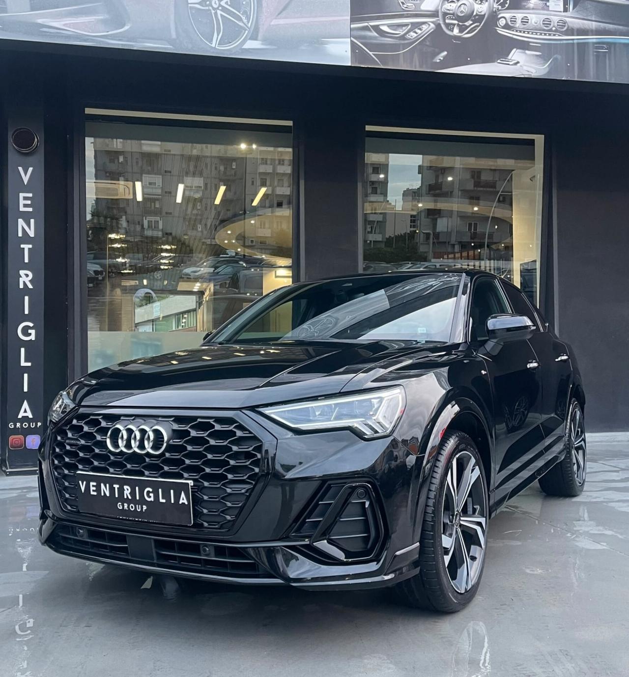 Audi Q3 35 TDI SPB Quattro S tronic Identity Black