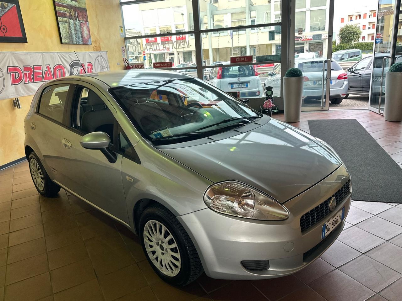 Fiat Grande Punto 1.4 5 porte Dynamic METANO