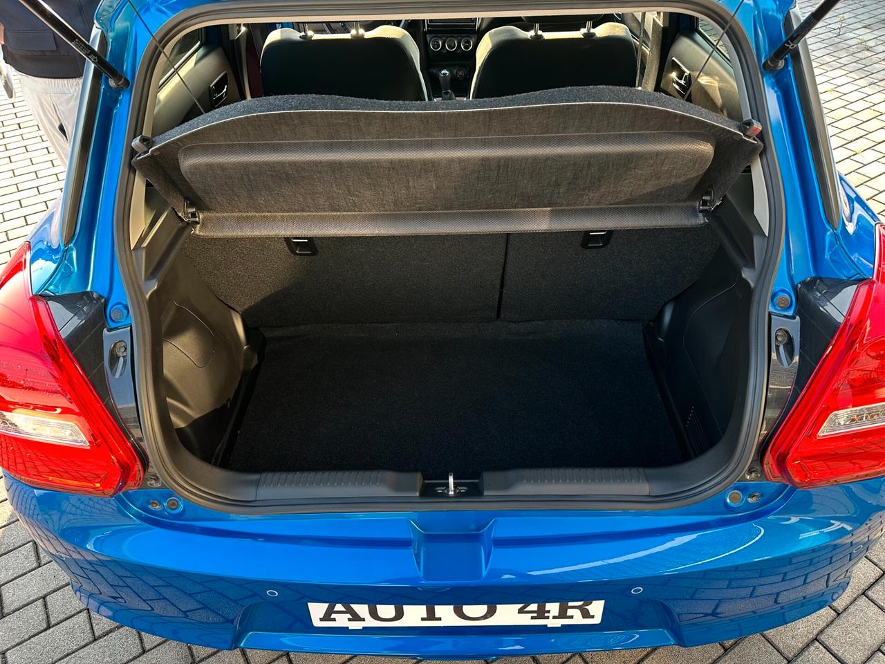 Suzuki Swift 1.2 Hybrid Top