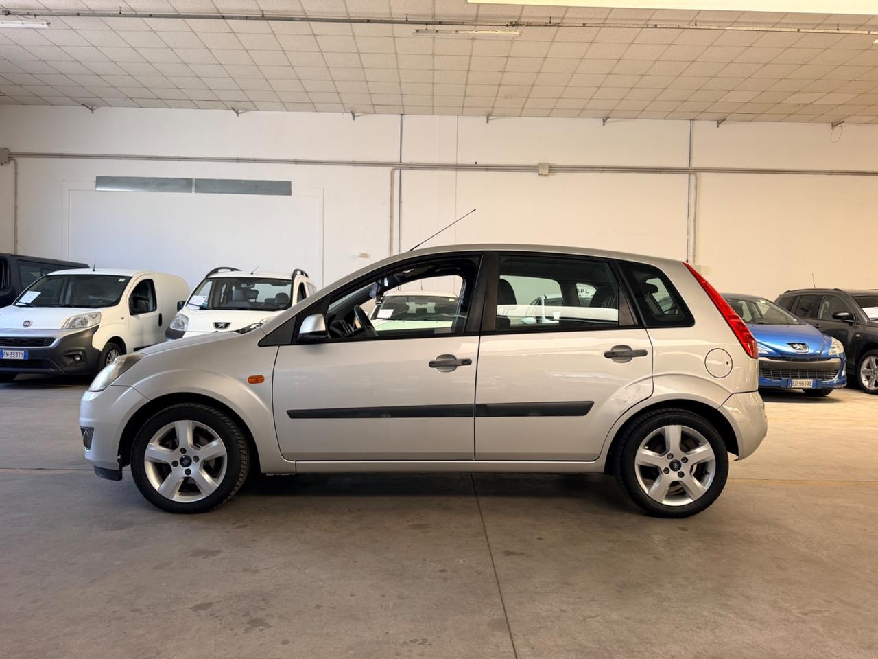 Ford Fiesta 1.2 16V 5p.