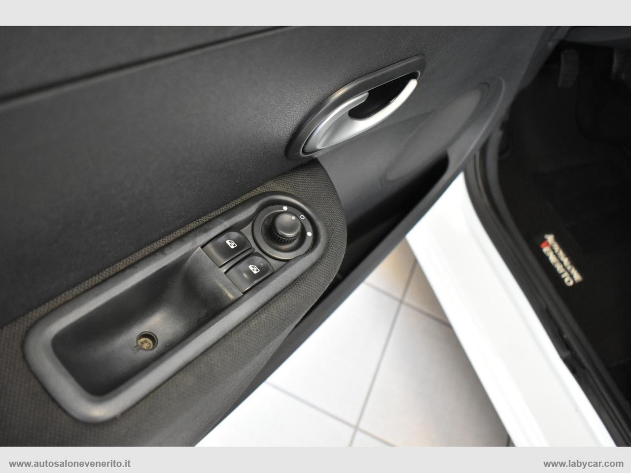 RENAULT Clio 1.2 5p. Dynamique