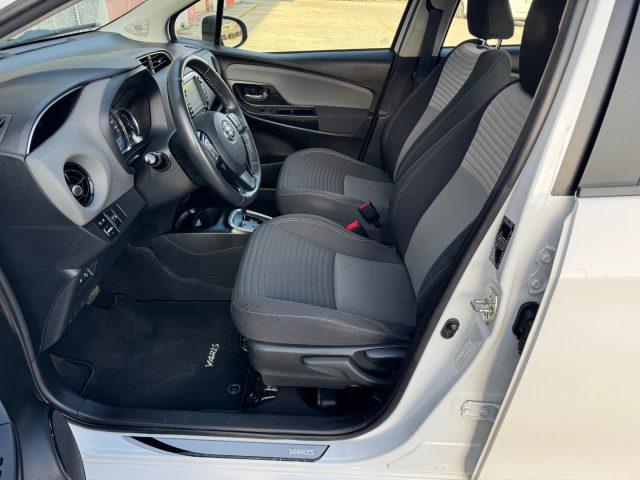 TOYOTA Yaris 1.5 Hybrid 5 porte Business Iva.esp. Unicopropriet