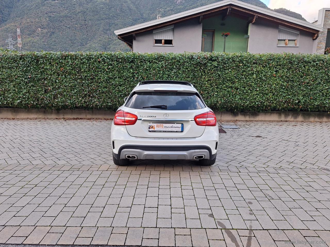 MERCEDES-BENZ GLA 200 d Automatic Premium TETTO SEDILI