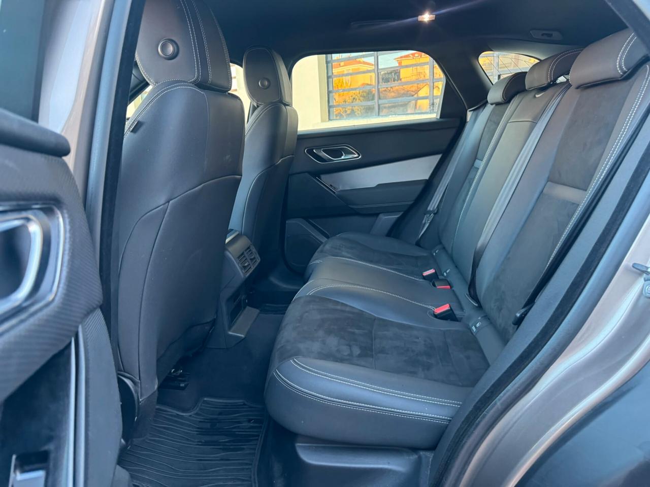 Land Rover Range Velar 2019 2.0 Diesel 240 CV R-Dynamic
