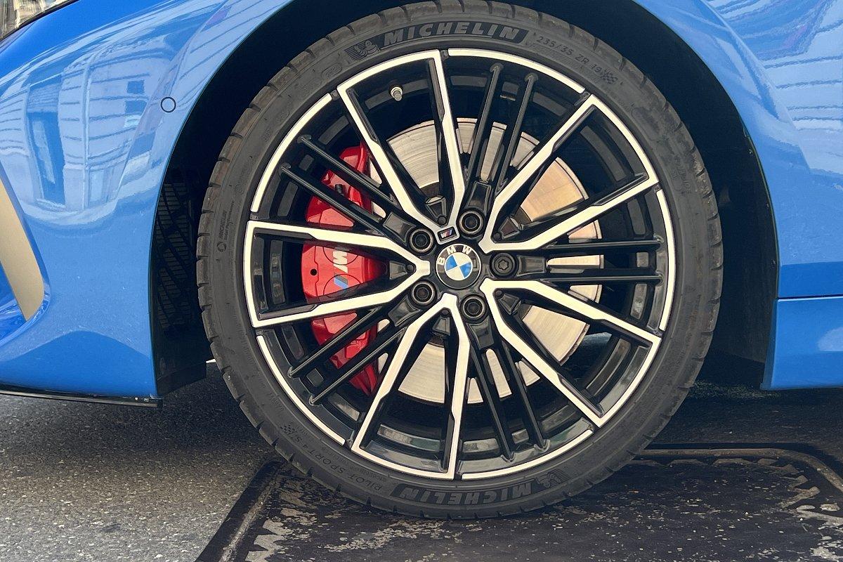 BMW M 135i xDrive