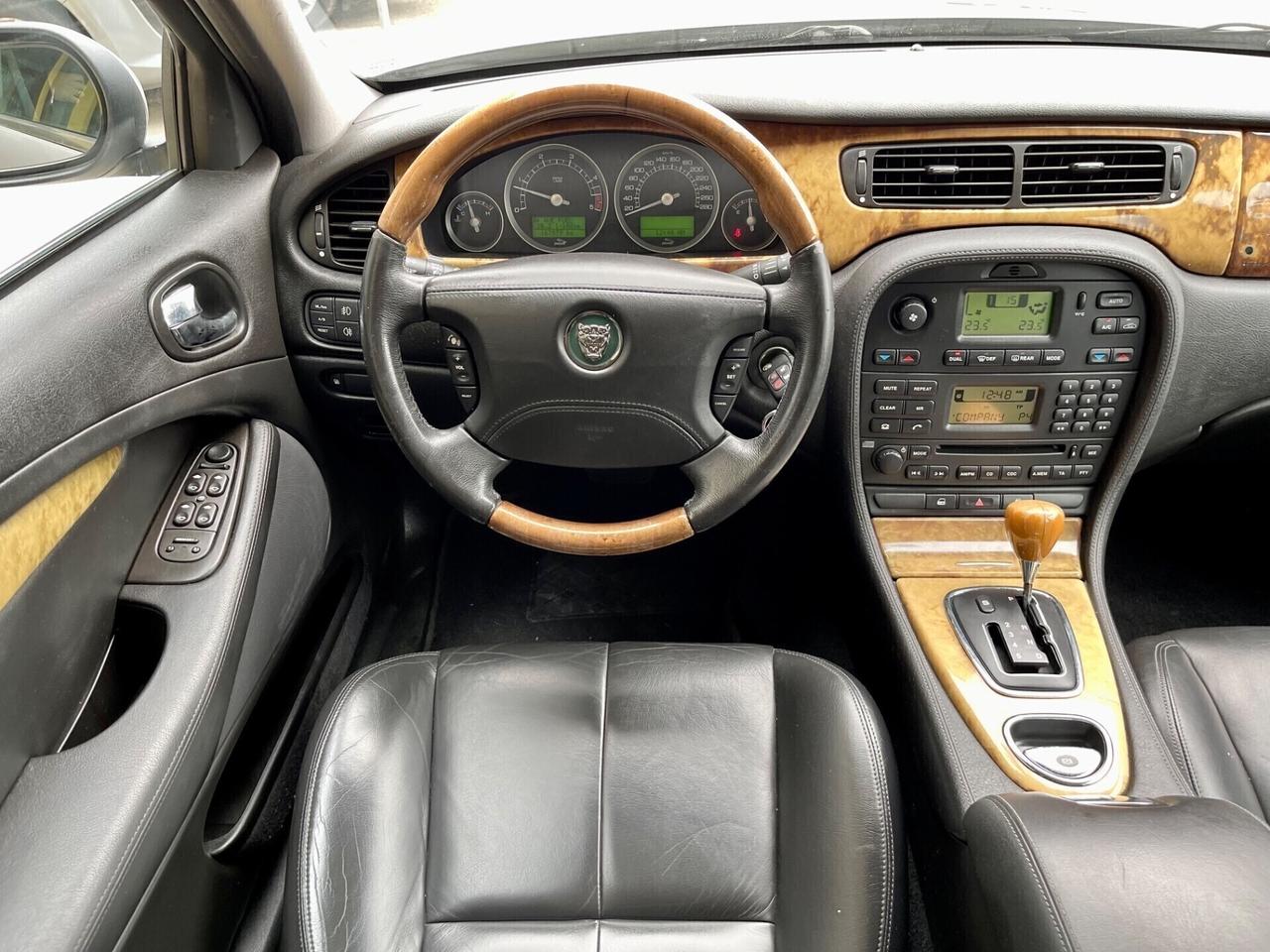 Jaguar S-Type 2.7D 152kw V6 UNICO PROPRIETARIO 12-