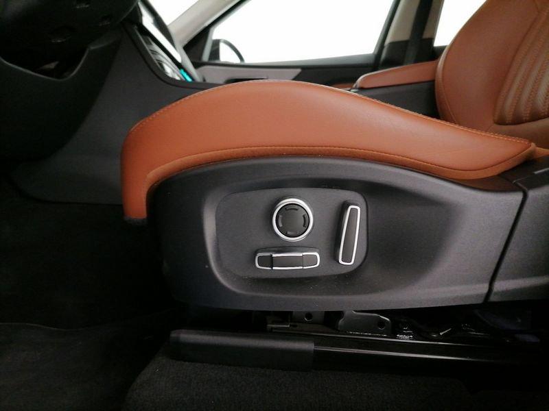 Jaguar F-Pace 2.0d i4 Portfolio awd 180cv auto my20