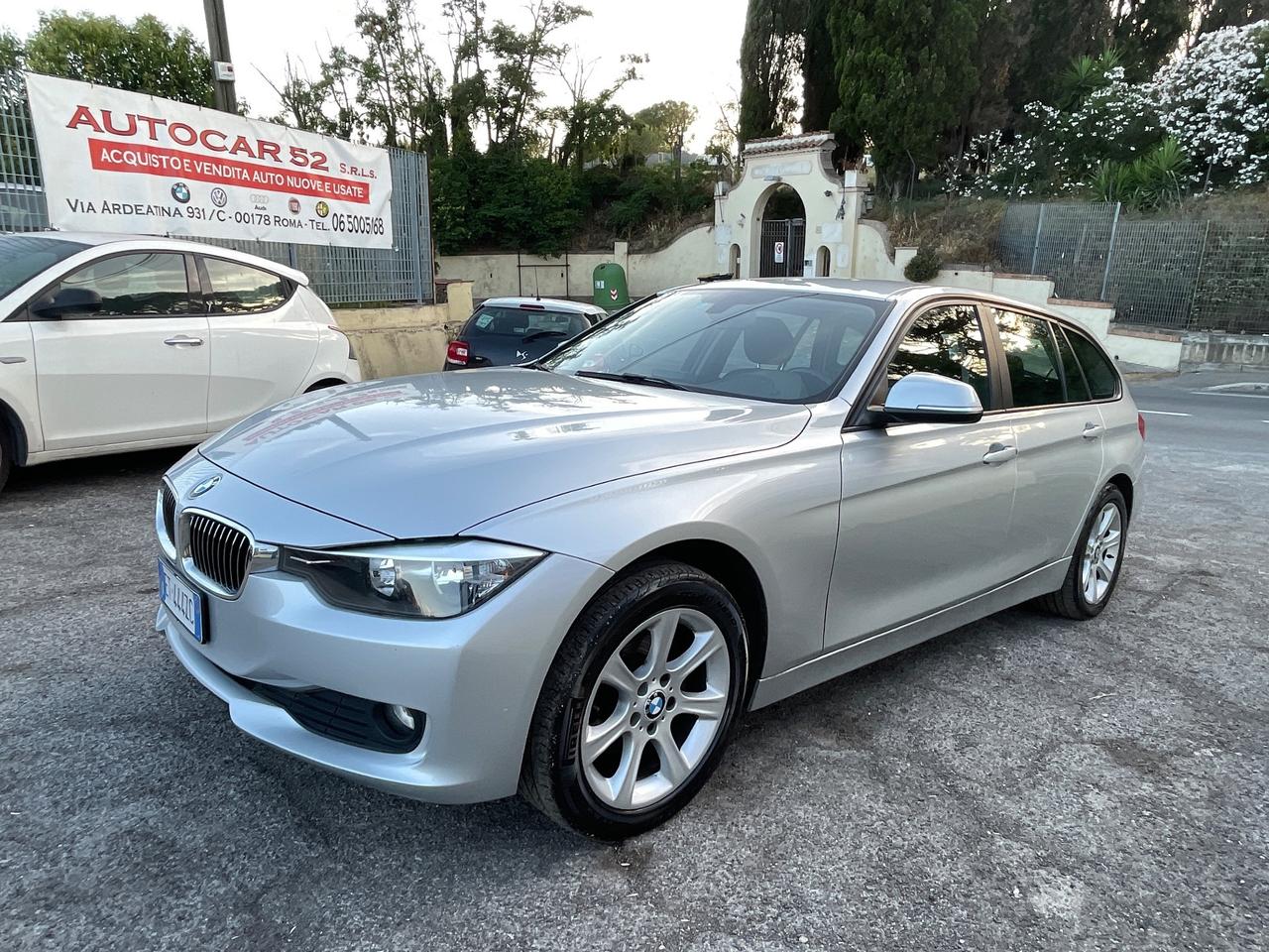 Bmw 320 320d Touring cambio automatico - navigatore