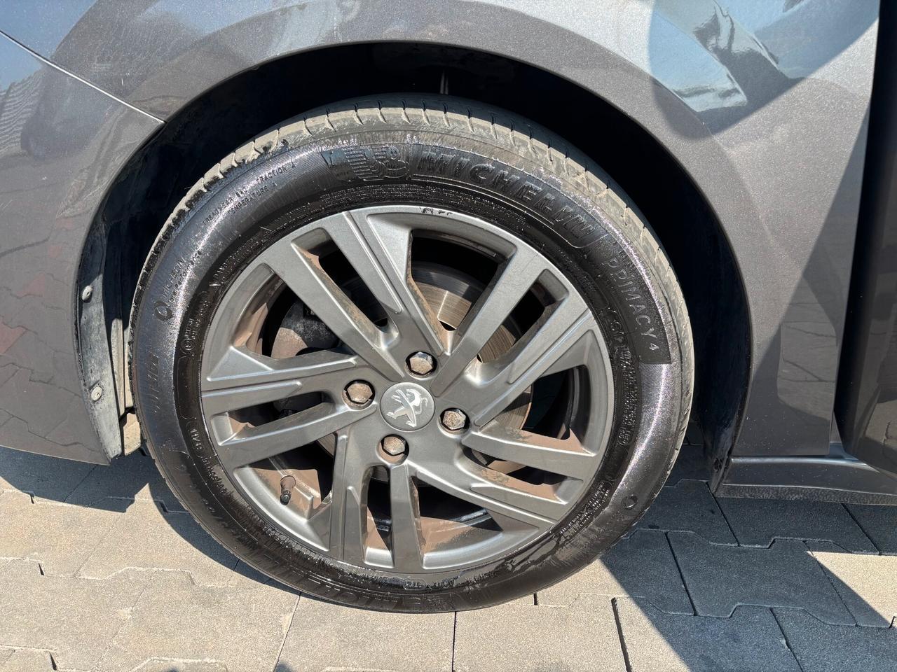 Peugeot 208 BlueHDi 100 Stop&Start 5 porte Active Pack