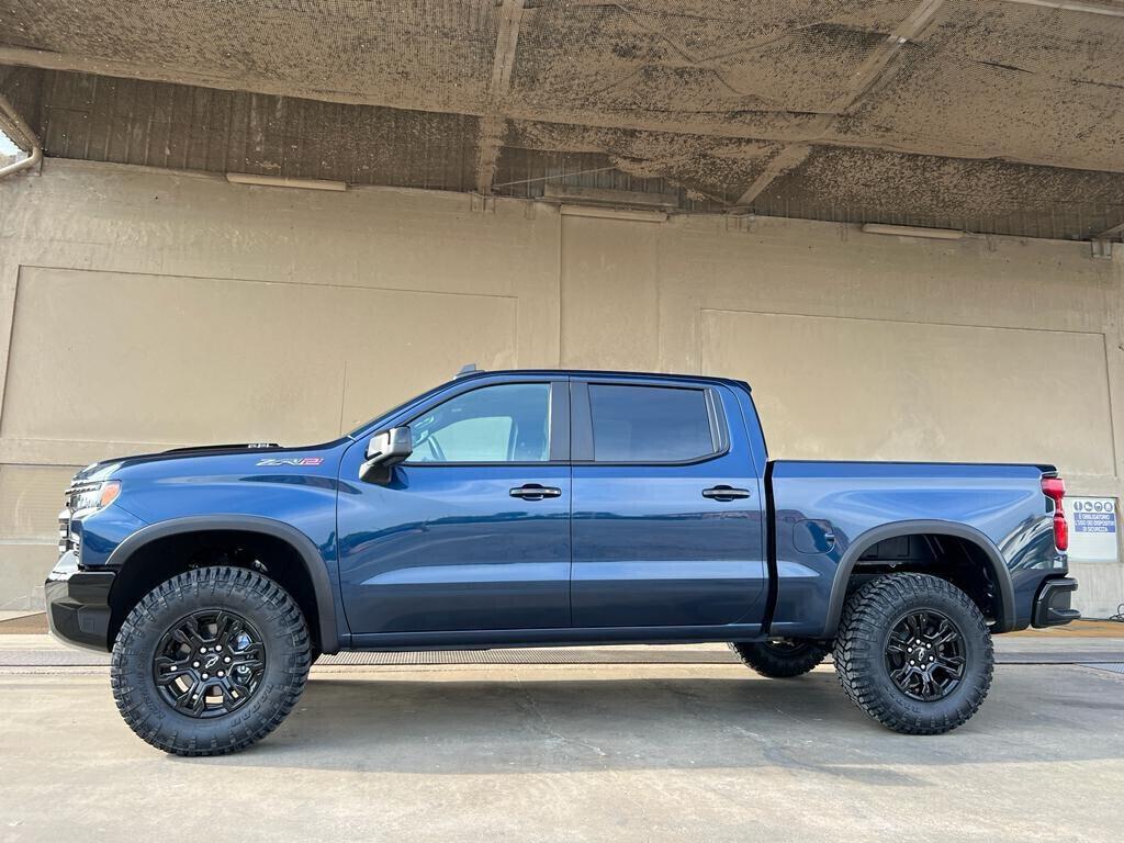 Chevrolet Silverado 6.2 L V8 4X4 ZR2