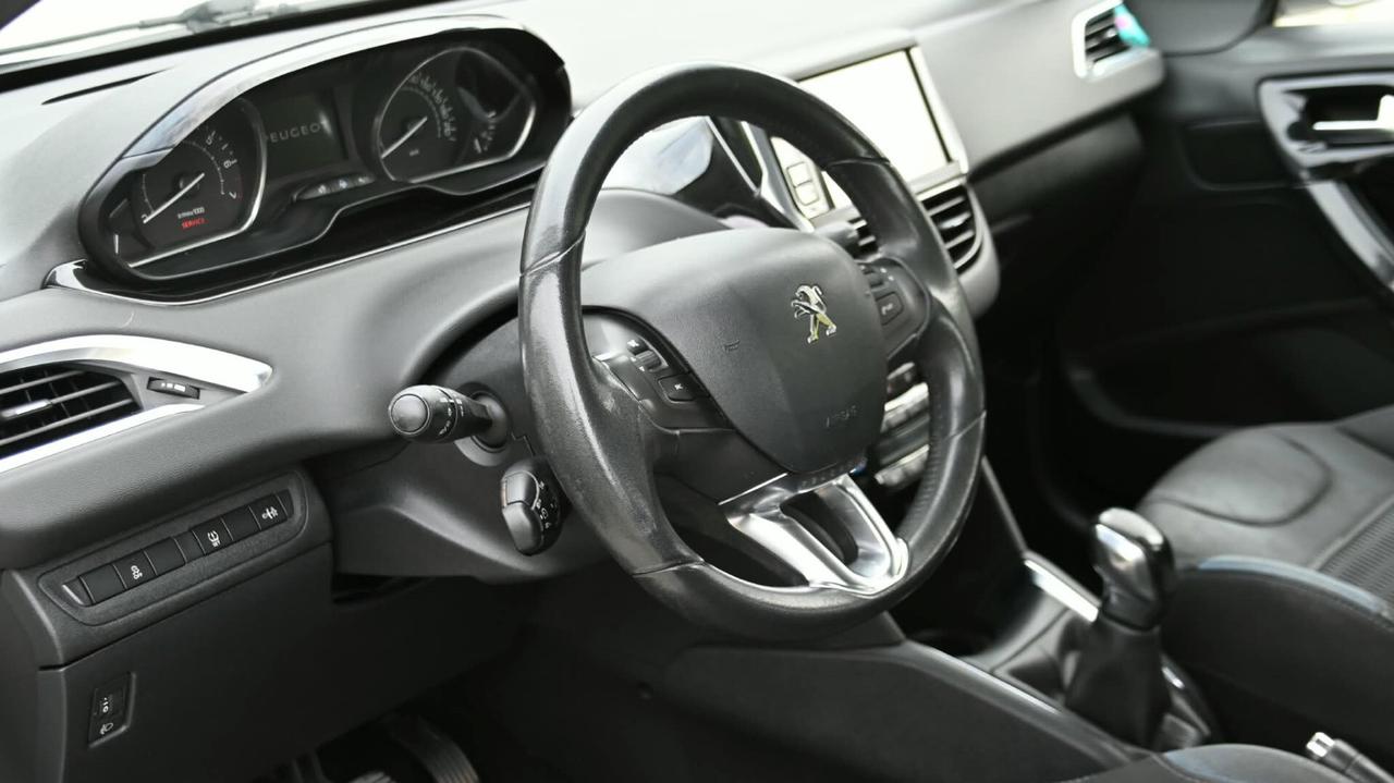 Peugeot 208 1.2 e-VTi Allure Neopatenati